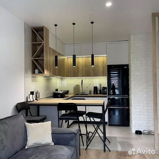 Угловой кухонный гарнитур современный