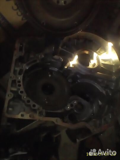 Запчасти для автомобиля Volvo850