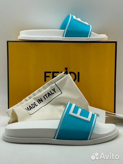 Шлепанцы Fendi