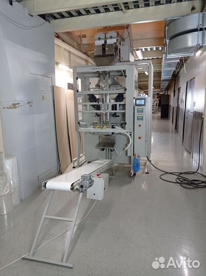 Фасовочный аппарат вертикального типа