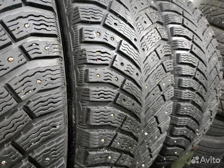 Michelin X-Ice North 4 205/65 R16