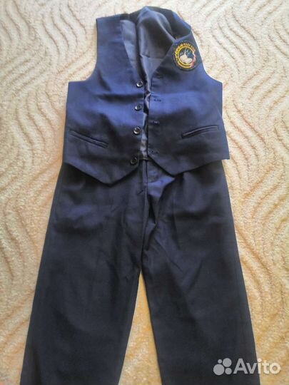 Школьная форма тёмно-синяя на мальчика 8-10 лет