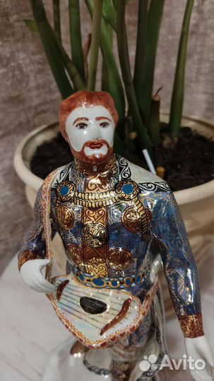 Статуэтка Садко. Пролетарий