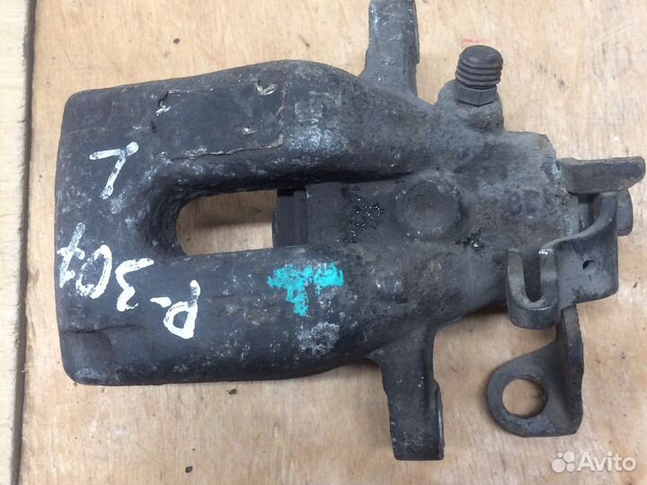 Суппорт задний peugeot 307 4400.R4