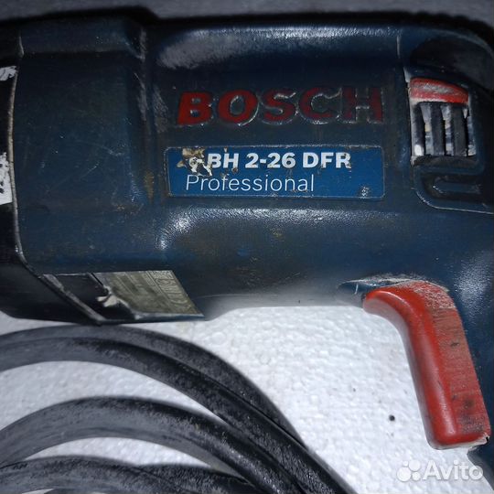 Перфоратор Bosch 226 DFR