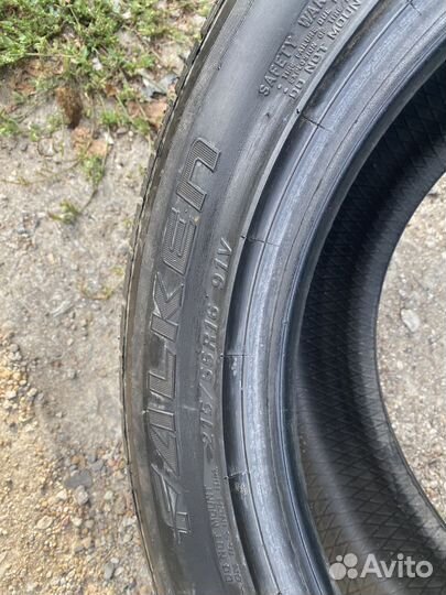 Falken Ziex ZE-326 215/55 R16 91V