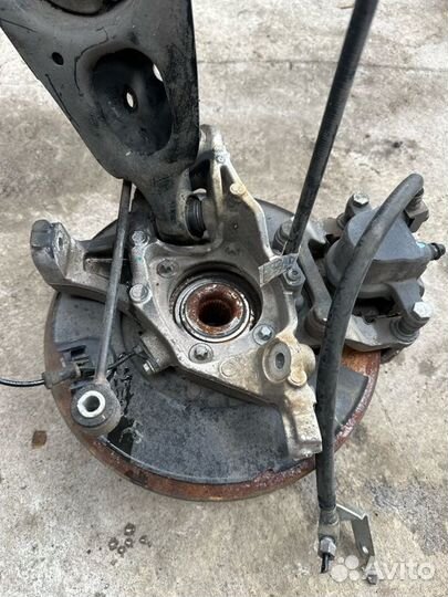 Ступица задняя правая Chrysler 300C LD ERB 2014