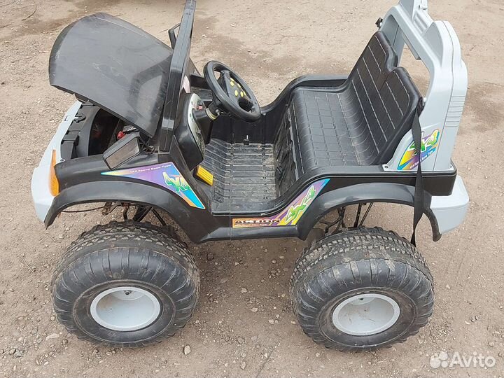 Машинка на аккумуляторе