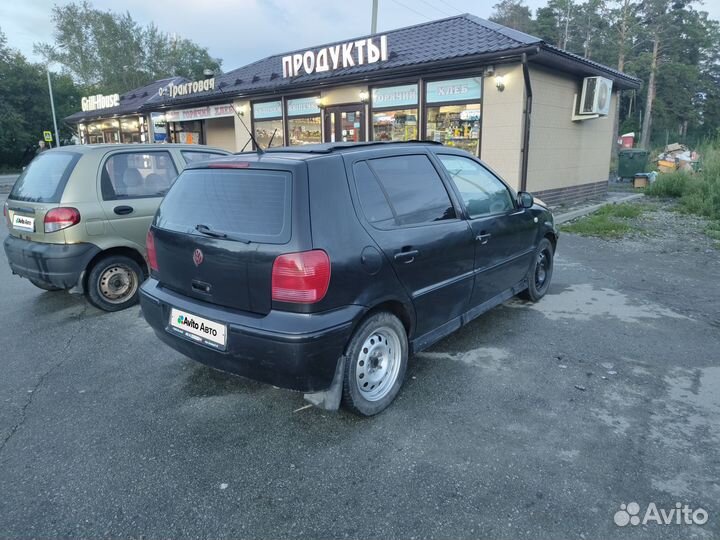 Volkswagen Polo 1.4 МТ, 2001, 281 000 км