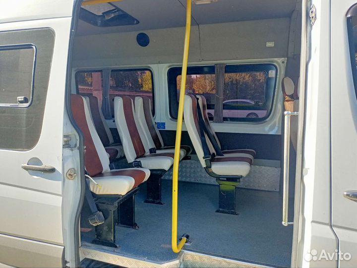 Mercedes-Benz Sprinter микроавтобус, 2012