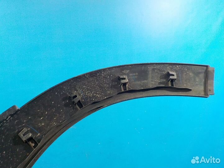 Накладка крыла переднего правого Mini Cooper Clubm