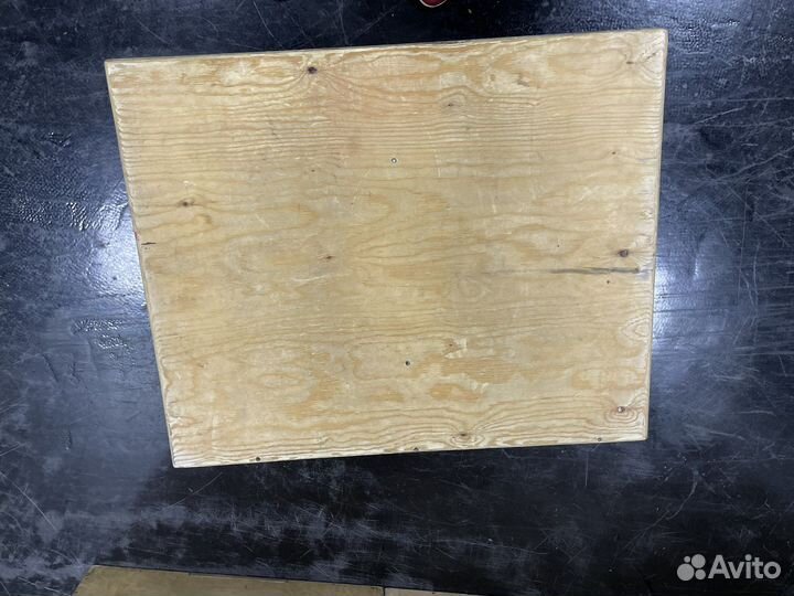 Тумбу для функциональных тренировок