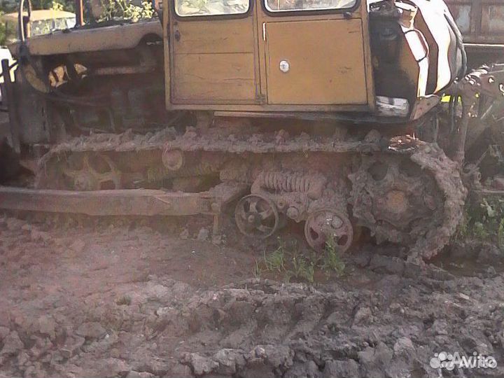 Разбираю трактора