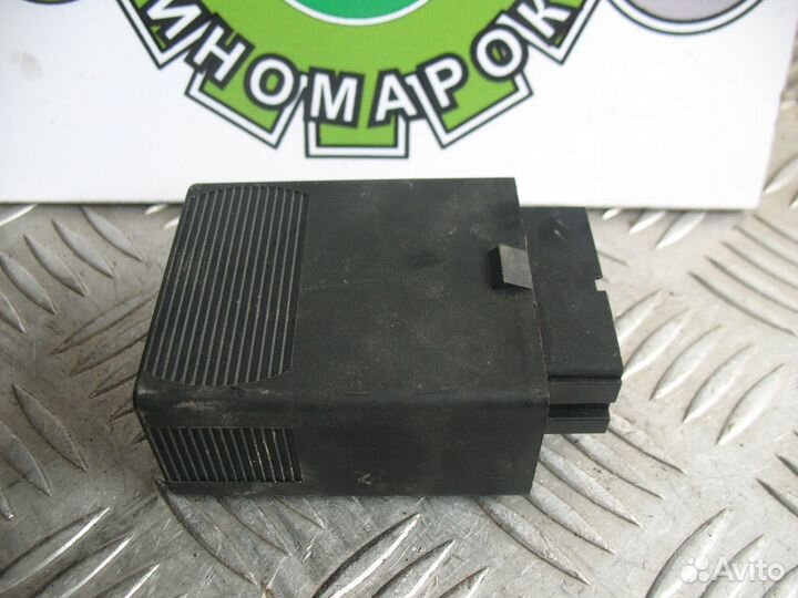 Реле управления светом Mercedes Benz Vito W638