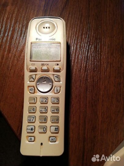 Радиотелефон Panasonic KX-TG7205RU