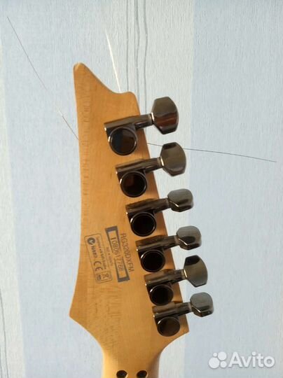 Электро гитара