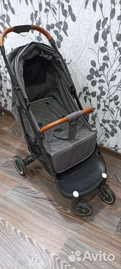 Прогулочная коляска yoya plus 4
