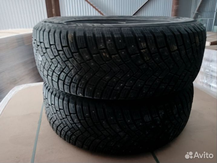 Continental IceContact 2 235/65 R17 108T