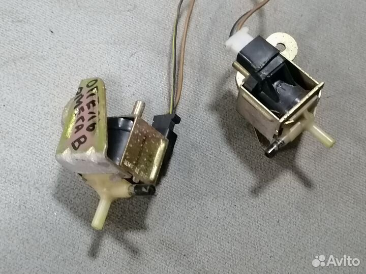 Клапан вакуумный Opel Omega B 2.5 TDS 1994-2003