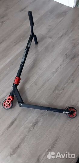 Трюковой самокат oxelo