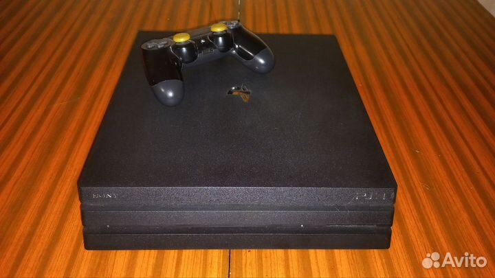 Sony playstation 4 pro 1tb