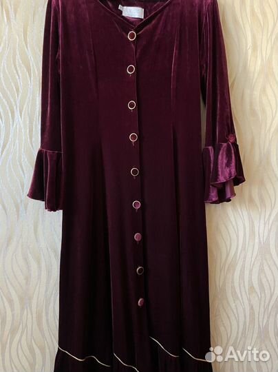 Бархатное платье