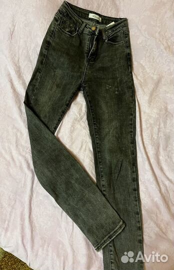 Джинсы, спортивный костюм