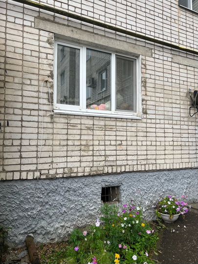 2-к. квартира, 58 м², 1/6 эт.