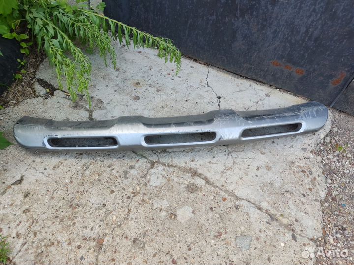 Накладка на передний бампер Kia Rio X-line