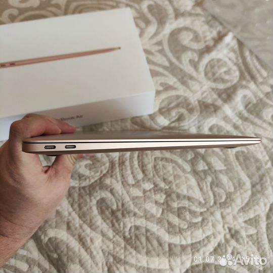 Macbook air 13 2020 m1