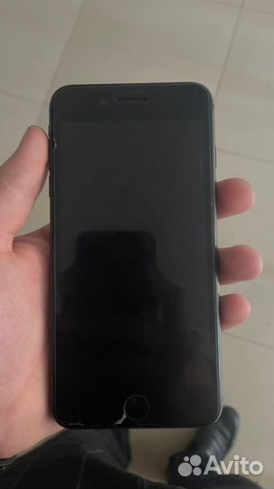 iPhone 8 Plus, 64 ГБ