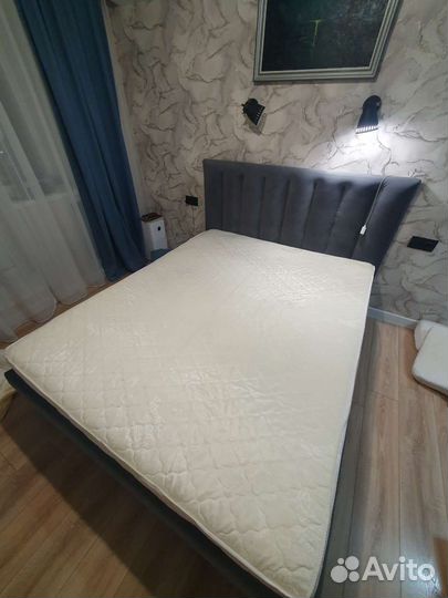 Матрас 160х200 бу