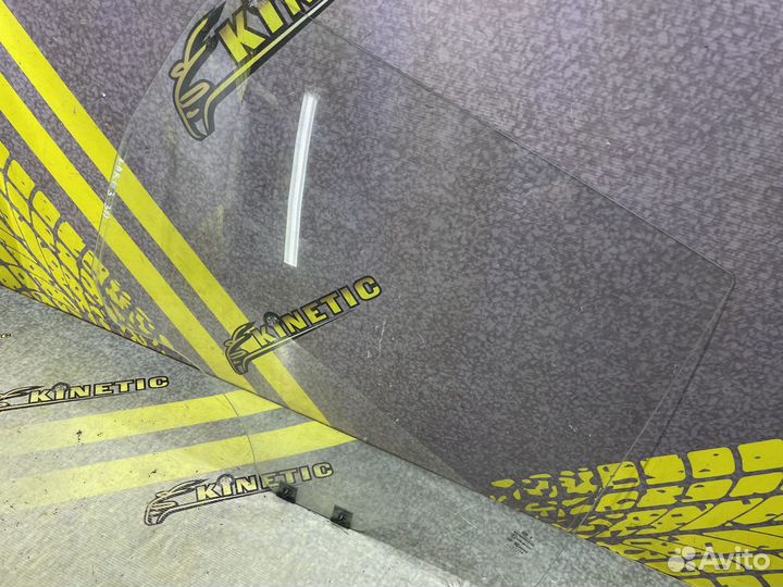 Стекло двери (шт) Лада Ларгус Largus