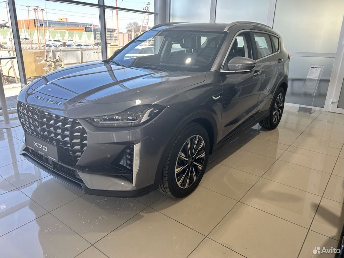 Jetour X70 Plus 1.6 AMT, 2026