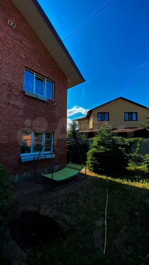 Коттедж 178 м² на участке 10 сот.