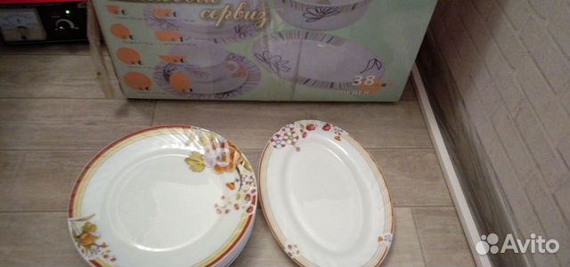 Набор тарелок