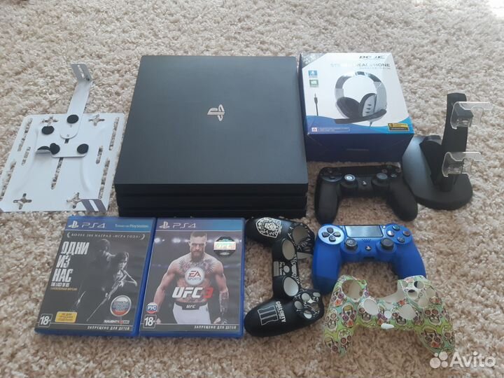 PS4 PRO 1TB