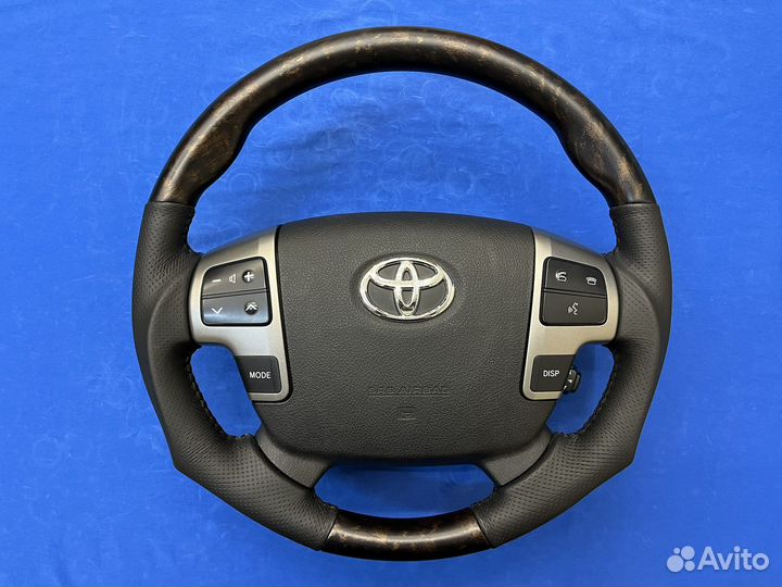 Руль уменьшенного диаметра Land Cruiser 200