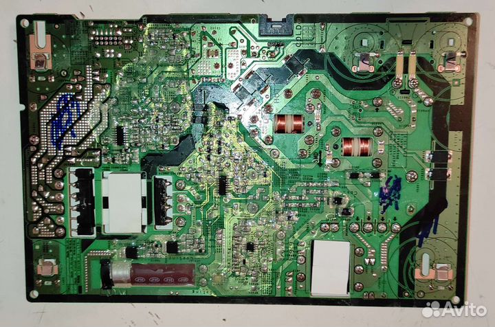 BN44-00947J от samsung ue43ru7200