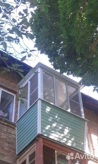 Пластиковый балкон с установкой