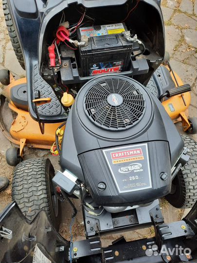 Садовый трактор Craftsman 28974 (28 л.с.)