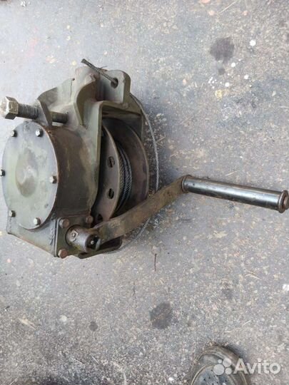 Лебедка ручная