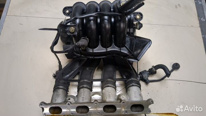 Коллектор впускной Audi A4 (B5), 1999