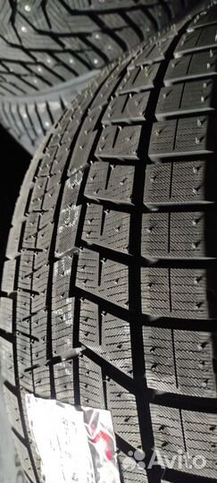 Yokohama Ice Guard IG60 225/55 R18 98Q