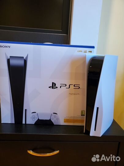 Игровая приставка Sony Playstation 5