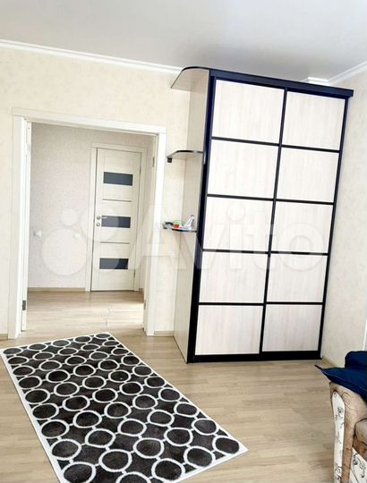 1-к. квартира, 42 м², 7/10 эт.