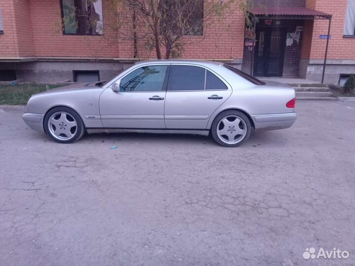 Mercedes-Benz E-класс 2.3 AT, 1996, 460 000 км