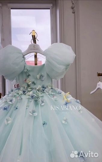 Платье kisabiano 122 одето один раз на выпускной