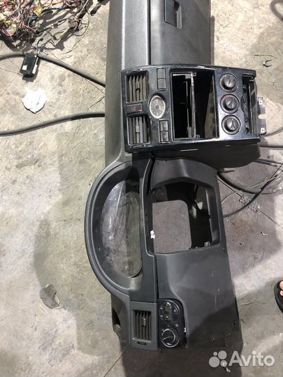 Панель priora 1