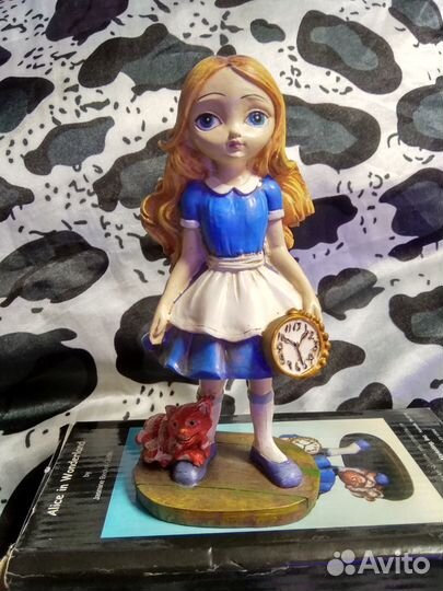 Алиса фигурка Jasmine Becket Griffith